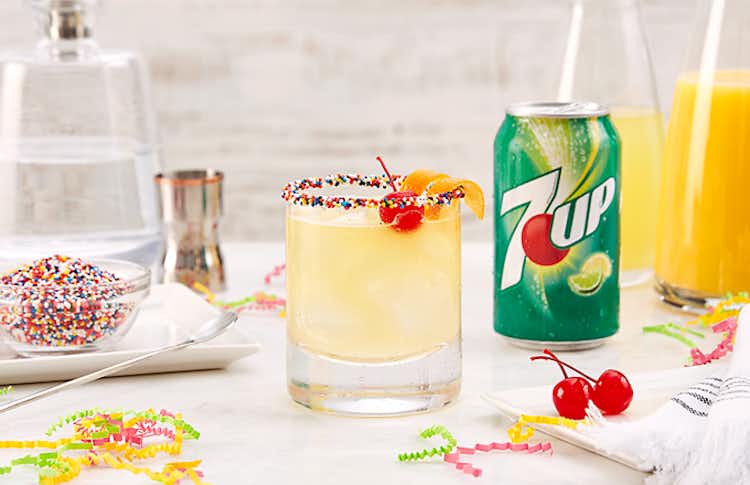 7up Side Down Cocktail Recipe Drizly 
